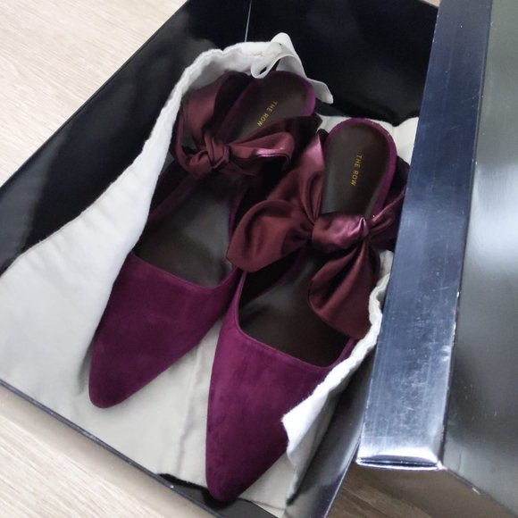 THE ROW Coco bow-embellished suede mules - Picture 6 of 12